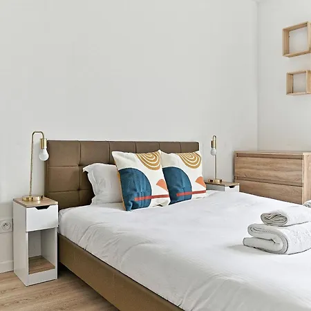 Spacieux 3 Avec Balcon Apartamento