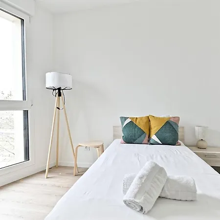 Spacieux 3 Avec Balcon * Bois-Colombes