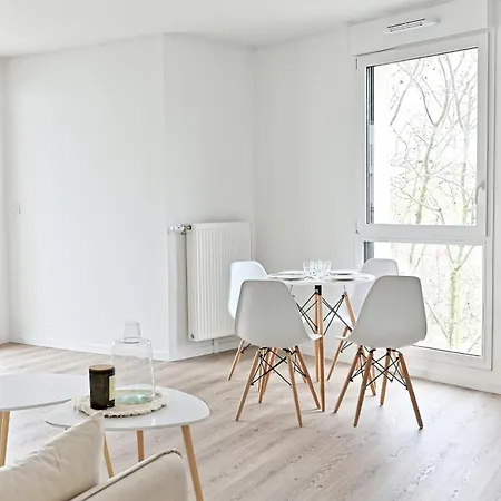 Spacieux 3 Avec Balcon Apartamento